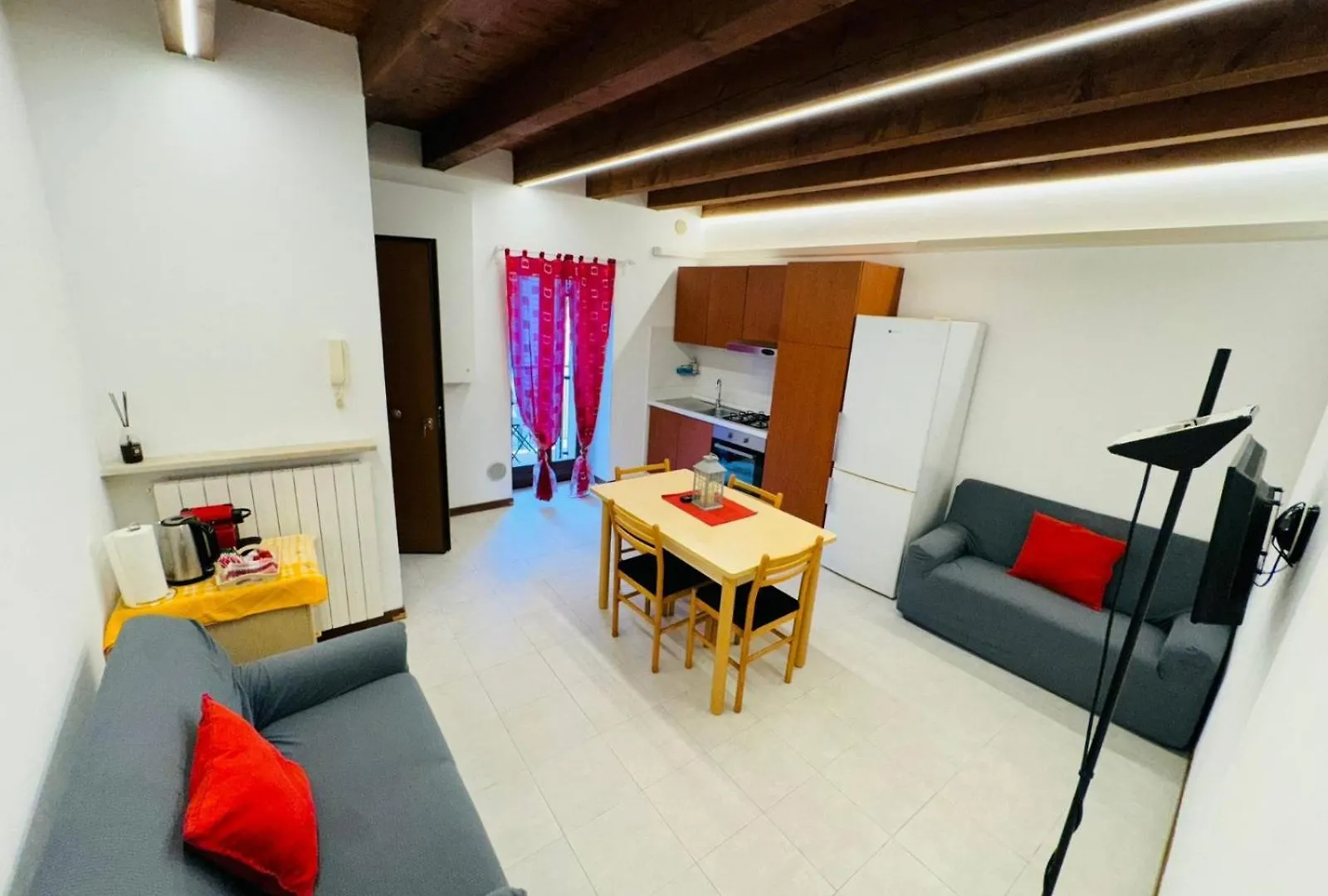 Locami Fondaco Medievale Verona Apartment