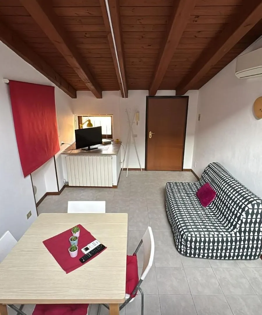 Locami Fondaco Medievale Verona Apartment