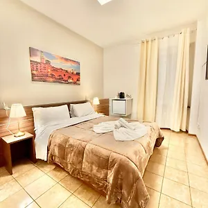 Vitti's 5 Guest house